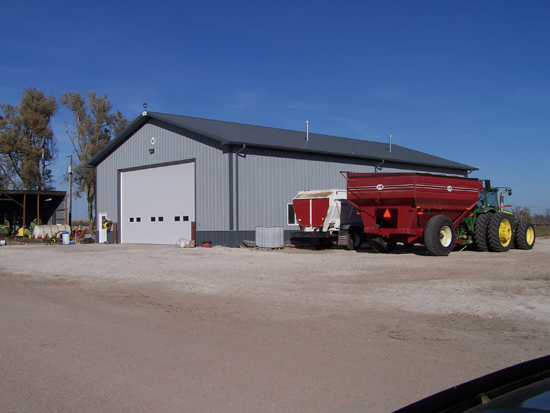 48 x 80 x 17 Farm Shop